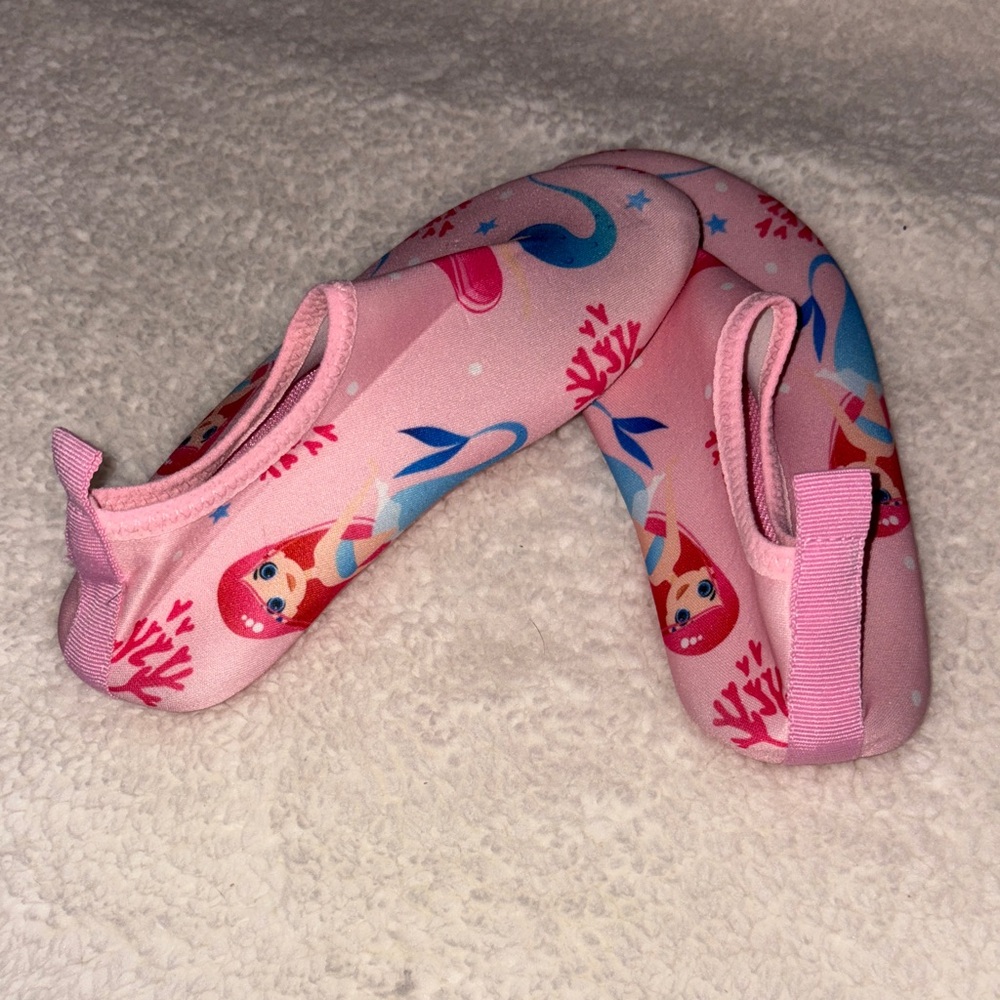Excellent Condition mermaid Water Shoes